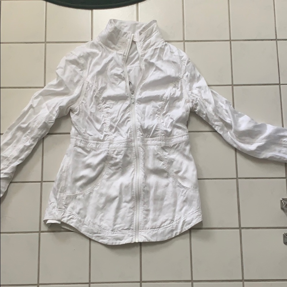 Lululemon unique white jacket